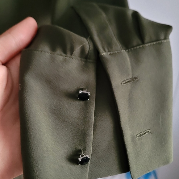 GUESS olive green professional button-up blouse NWOT - Picture 2 of 6